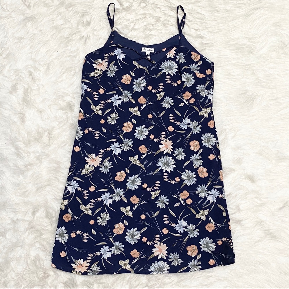 LOVE FIRE Flower Print Dress - Picture 3 of 8